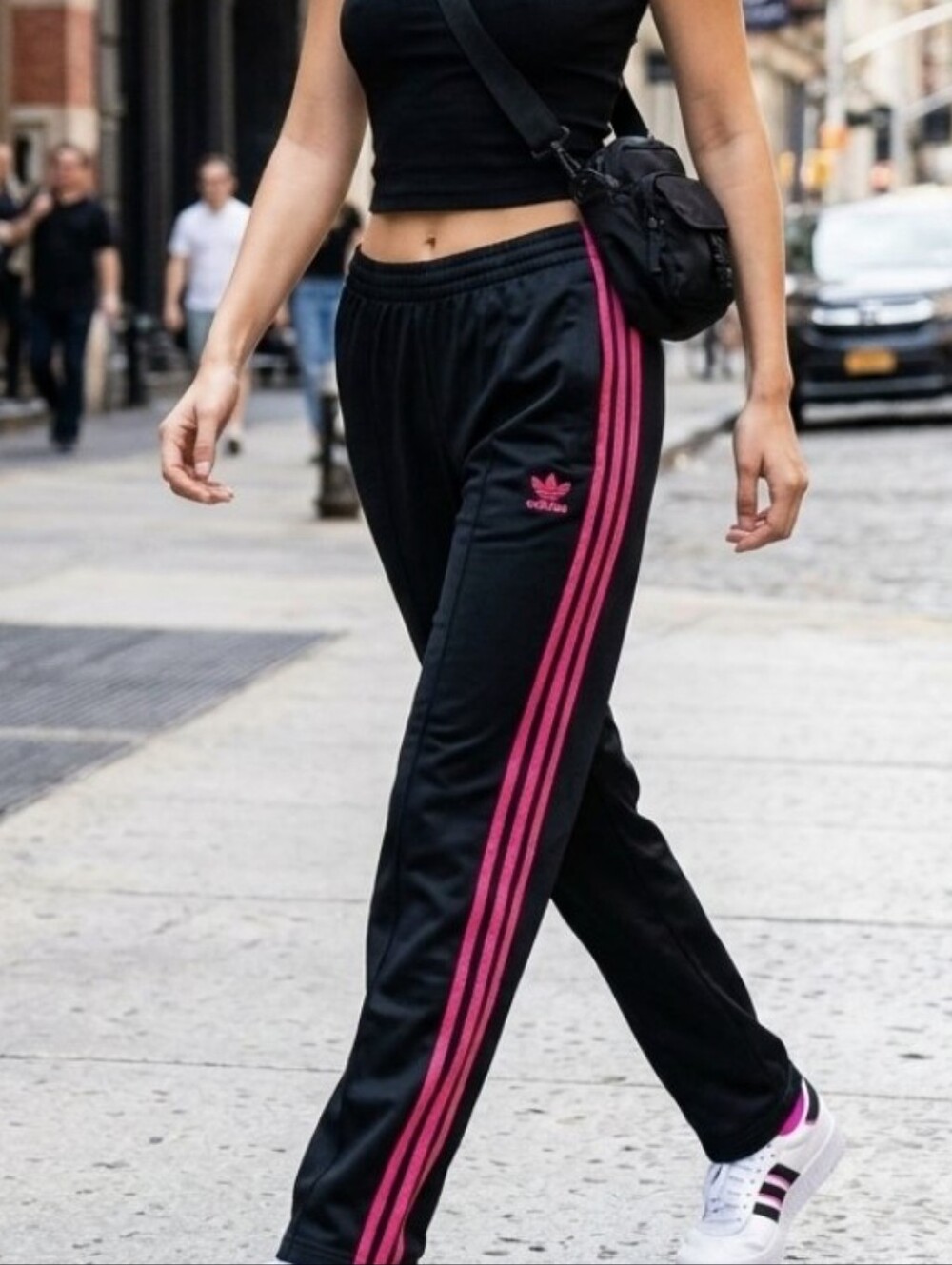 Vintage Y2K🩷🖤"Adidas" Black Track Pants with Pink Triple Stripes 🎀